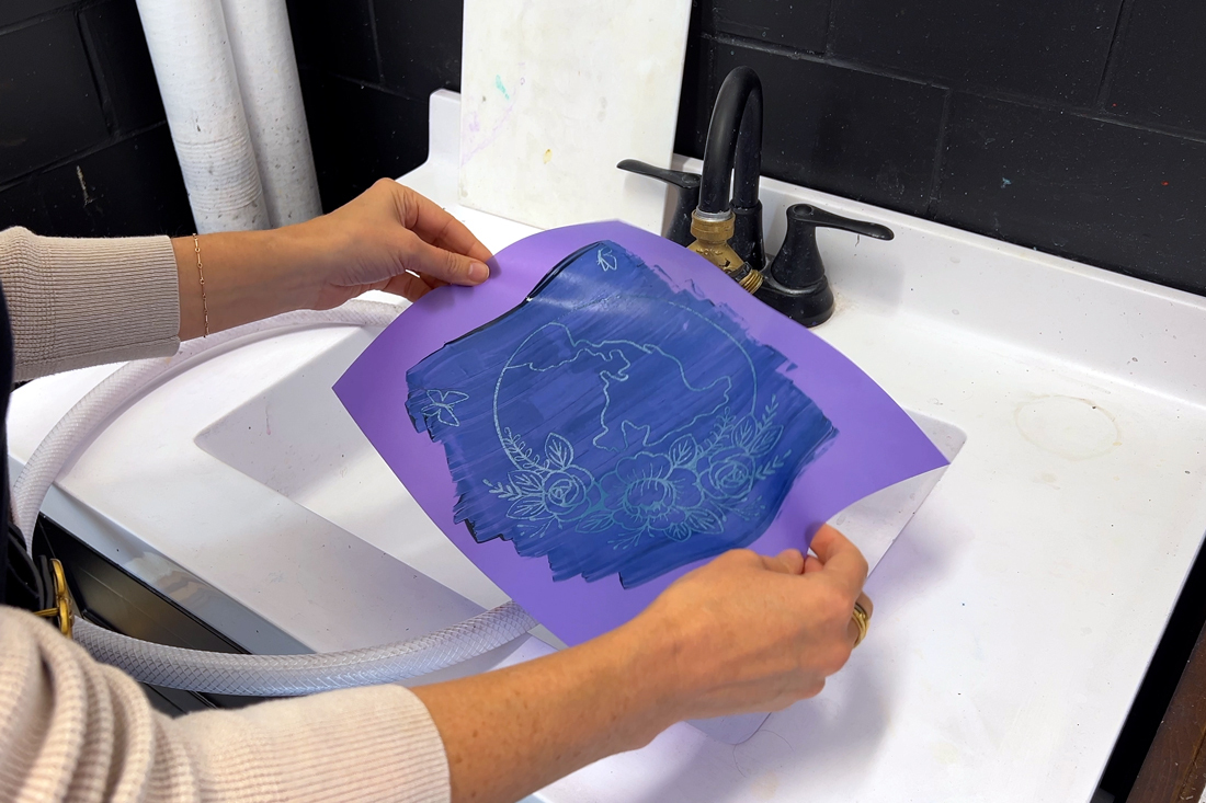 how to clean ikonart stencils